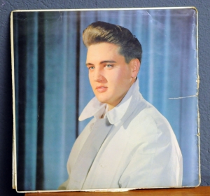 Elvis Gold Records a